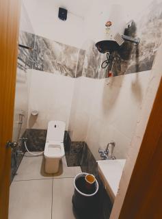 Shree krishna inn - 7