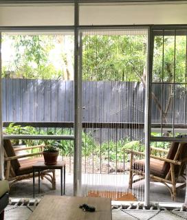 Comfortable and spacious at the tip of the town - 3
