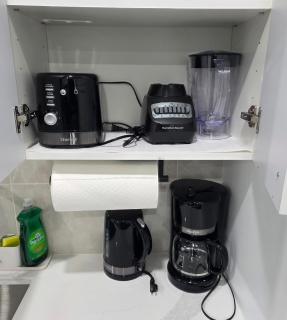 TRUE COMFORT STAY- 2Bedrm, 13 mins to West Edmonton Mall, 6 mins to RiverCree Resort - 2