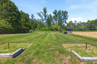 Leilas Chalet - Stevensville - 5