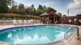 SureStay Plus Hotel by Best Western Poteau - Poteau - 4