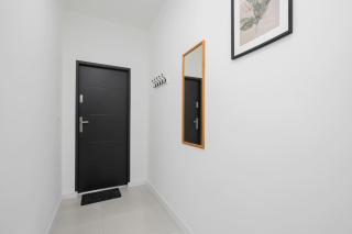 Klimatyzowane Apartamenty typu Studio Blisko Centrum i Starego Browaru by Noclegi Renters - 2