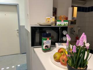 Urban Stay Klimschgasse Comfortable Rooms Near City Center - 2
