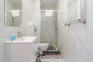 Gliwice Royal Studio A77 by BookingHost - 8