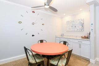 B209 - Beachside Getaway - 7