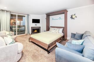 B209 - Beachside Getaway - 5