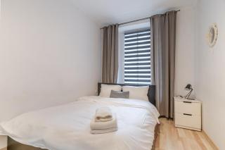 Dolnych Wałów Central Apartment by BookingHost - 6