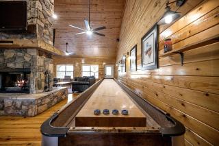 Large Riverfront Group Cabin on Mountain Fork River Near Broken Bow, Oklahoma - 7
