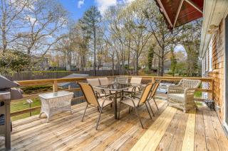 Cozy Cape Cod Retreat with Firepit near Nantucket Sound Beaches in West Yarmouth, Massachusetts - 1