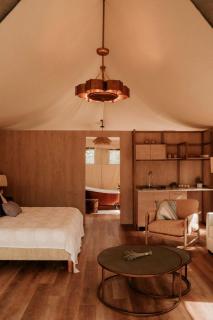 Tranquil Glamping Stay with Tub & Firepit in Johnson City, Texas - 3