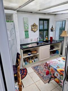 Sustainable Countryside Cabin Overlooking the Shannon Estuary in Erribul, County Clare - 7