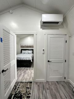 Rustic Cabin Escape with Hot Tub Near Oxford, Mississippi - 6