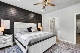 Luxury Sister Bay Retreat with Hot Tub, Fireplace & Walk-to-Town Location in Door County, WI - 5