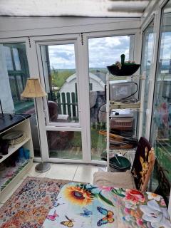 Peaceful Glamping Pod with Biodiversity Habitat Near Shannon Estuary in Erribul, County Clare - 9
