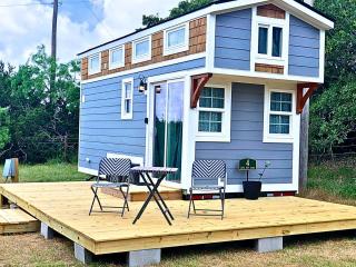 Rustic Tiny Home with Petting Zoo Near Fossil Rim Wildlife Center in Hico, Texas - 0