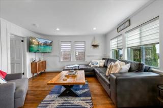 Oceanfront Beach Compound with Private Suites near Craigville Beach in Barnstable, Massachusetts - 8