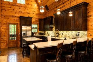 Luxury Group Cabin with Hot Tub & Media Room in Broken Bow, OK - 2