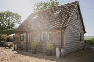 Coach House - 6