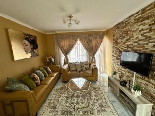 39 Summerplace West Acres - 8