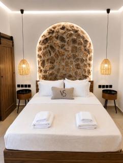 VASILAS Luxury Rooms & Suites - 0