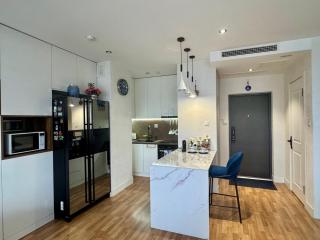 UB Downtown Comfort Home! - 1