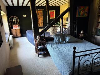 Secluded country house built 1833 four bedroom nr Goudargues, Uzés - 9