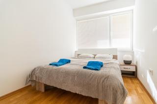 Modern Karpos Apartments - 4