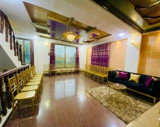 Redapple Rooms - 3