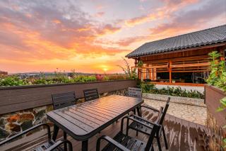Windmoon Hillcourt Tianmen Vis Lodge - 9