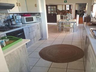 A1Bay View Guest House Cottage & Apartment SEA FACING - 3