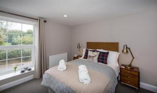 Bristol Airport rooms - Darlington arms - 0