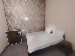 Royal Guest House - 6