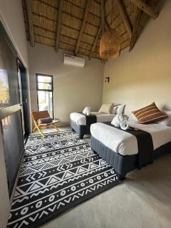 Pumba Manor - 6
