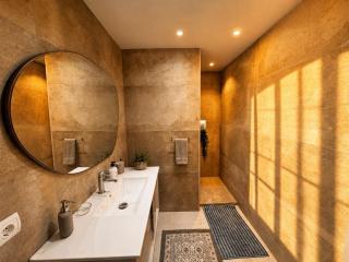 Stylish Flat in Puerto Banús - Steps to Marina - 9