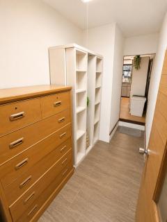 Private House -2 Bath 2 Toilet-4 min by train to Namba - 3