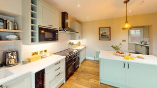 Lynwilg House - 1