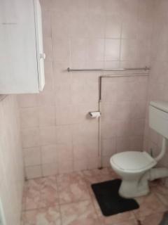 Stylish Secure 1-Bedroom Apartment in Springs, South Africa - 4