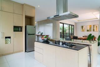 Oyama City View Villa 4 Bedrooms With a Private Heated Swimming Pool and a Billiard Table - 1