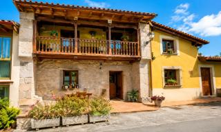 Casa asturiana en Llanes - El Mayon del Cuetu Meré - 0