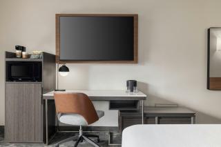 Courtyard by Marriott Dallas-Fort Worth/Bedford - 1