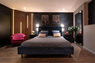 Love Room Lorient - Le King Size - Balnéo 2 places - 5