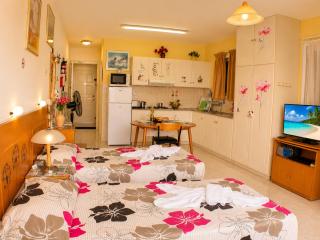 Apollonia Hotel Apartments - 9