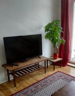 Helle 2-Zimmer-Wohnung mit Balkon, 3 Minuten zur U-Bahn - 8
