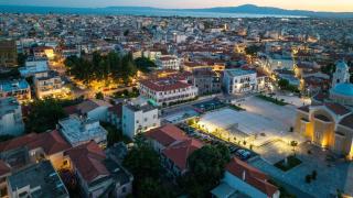 Ipapanti Square by Kalamata Mediterranean Suites - 1