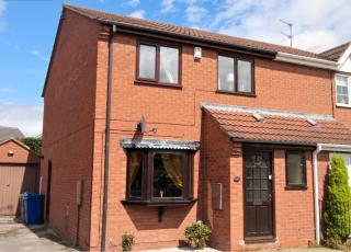 3 Bed House - Garden & Parking - Quiet Cul De Sac - 6