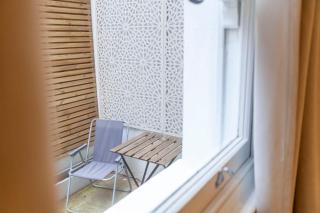 Bright King's Cross 2 bedroom flat with patio - 3