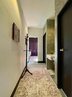 Rumah Cermin - 1