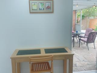 Happy Day Annexe Walk to Warwick Uni & Cannon Park - 5