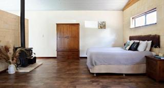 SilverSprings Spa Retreat Pet Friendly Cottages and Glampings - Metricup - 1