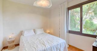 apartament amb piscina comunitària al Golfet - 4